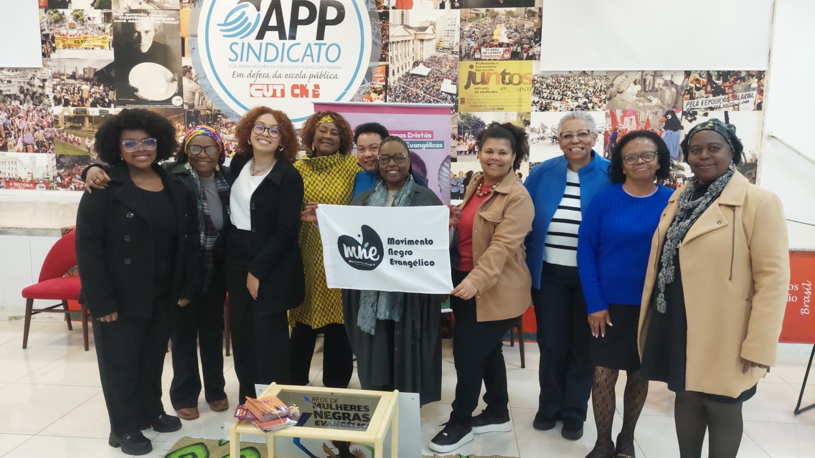Construção em Rede! Mulheres Evangélicas em Marcha! 